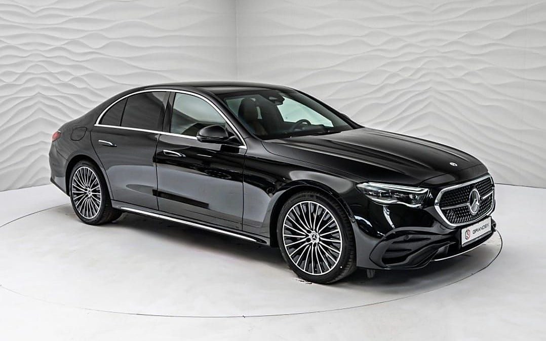 Mercedes E-Class 2025
